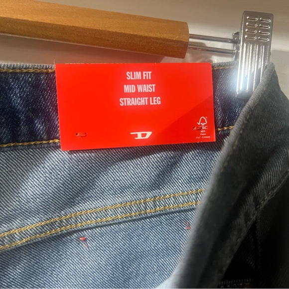 Men’s Diesel Jeans Size 33 - Picture 4 of 5